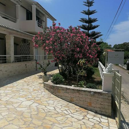 Makis Apartments Arillas  Buitenkant foto