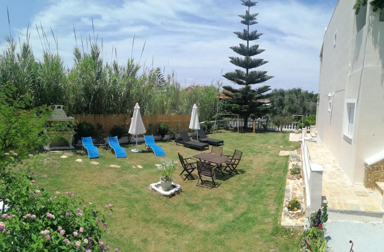 Makis Apartments Arillas  Buitenkant foto